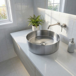 Vasque à poser ronde Aurum 38 x 38 x 11 cm en acier inoxydable brossé sans trop-plein avec bonde (SATAUR3838BS)